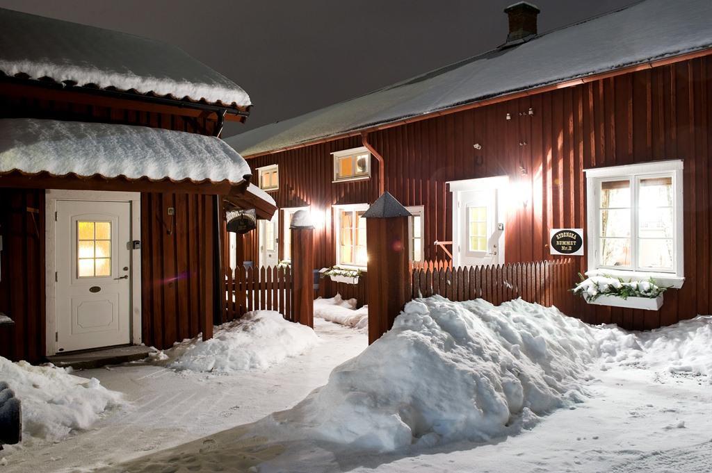 Hotell Mikaelsgarden Vårgårda Dış mekan fotoğraf